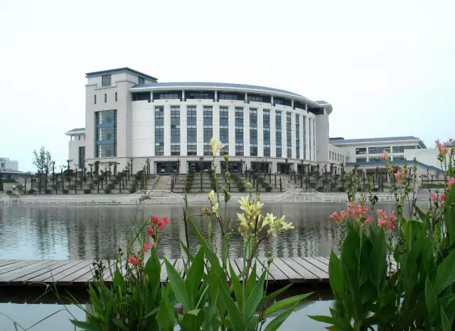 內襯不銹鋼雙金屬復合管案例-南京審計大學